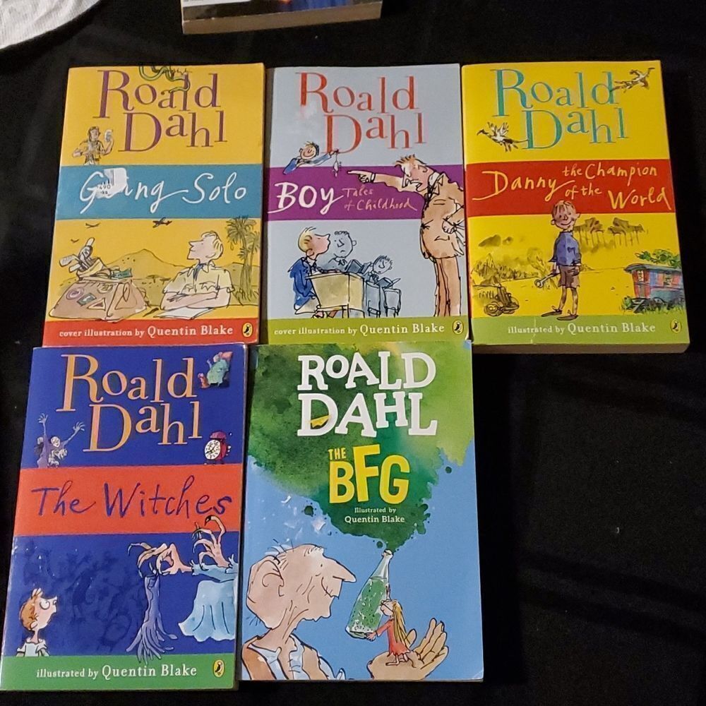 Ronald Dahl paperbacks (5) Childrens books.